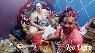 Um bate papo com Valeska a chubby boca de veludo e  Nicoli Fox&period;